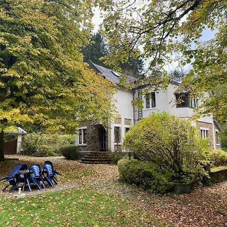 Dom wakacyjny Le Clos Des Tilleuls - De Charme Avec Piscine Au Coeur De La Nature Libin